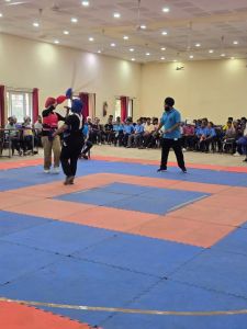 खालसा पब्लिक हायर से. स्कूल