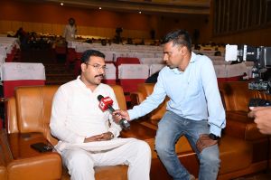 कवि  सम्मलेन 